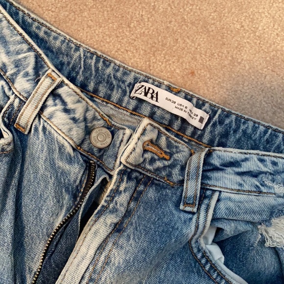 Zara slim flare high rise jean size 6 - Picture 2 of 4